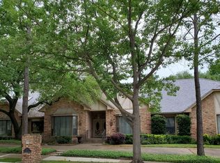 3917 Fox Glen Dr, Irving, TX 75062