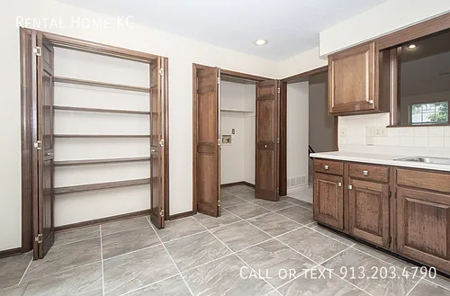 5613 Riley St — Photo 14