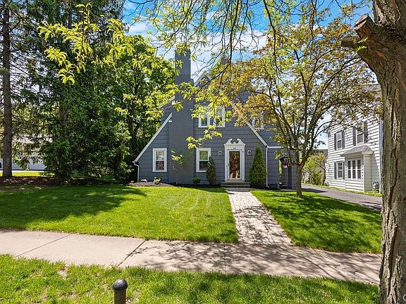 2nd image of 216 Standish Dr