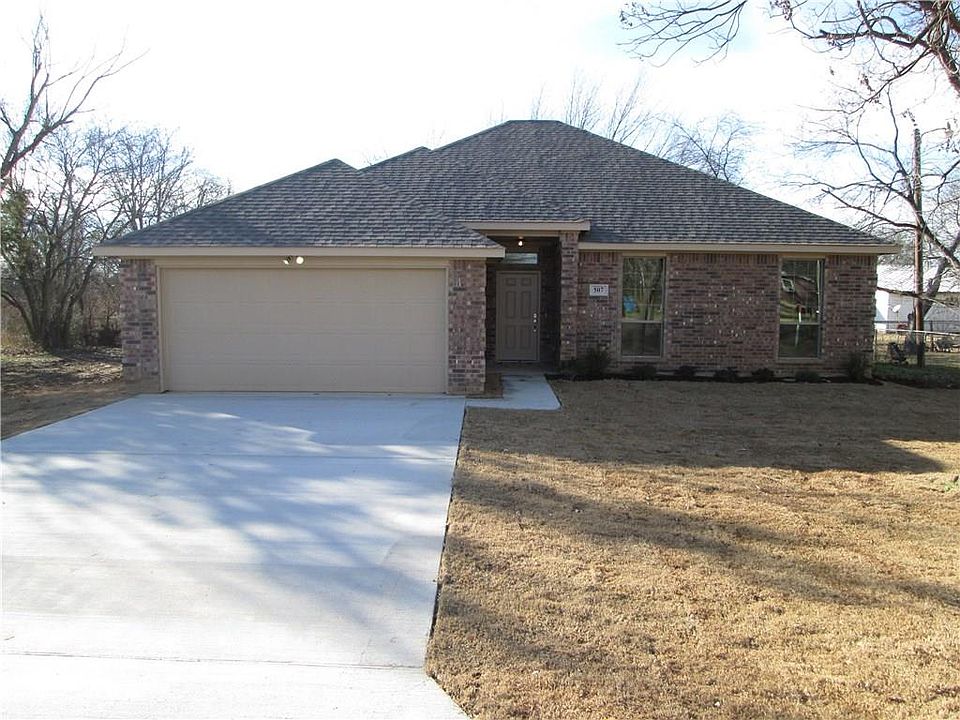 1st image of 4910 Sanger Circle Dr