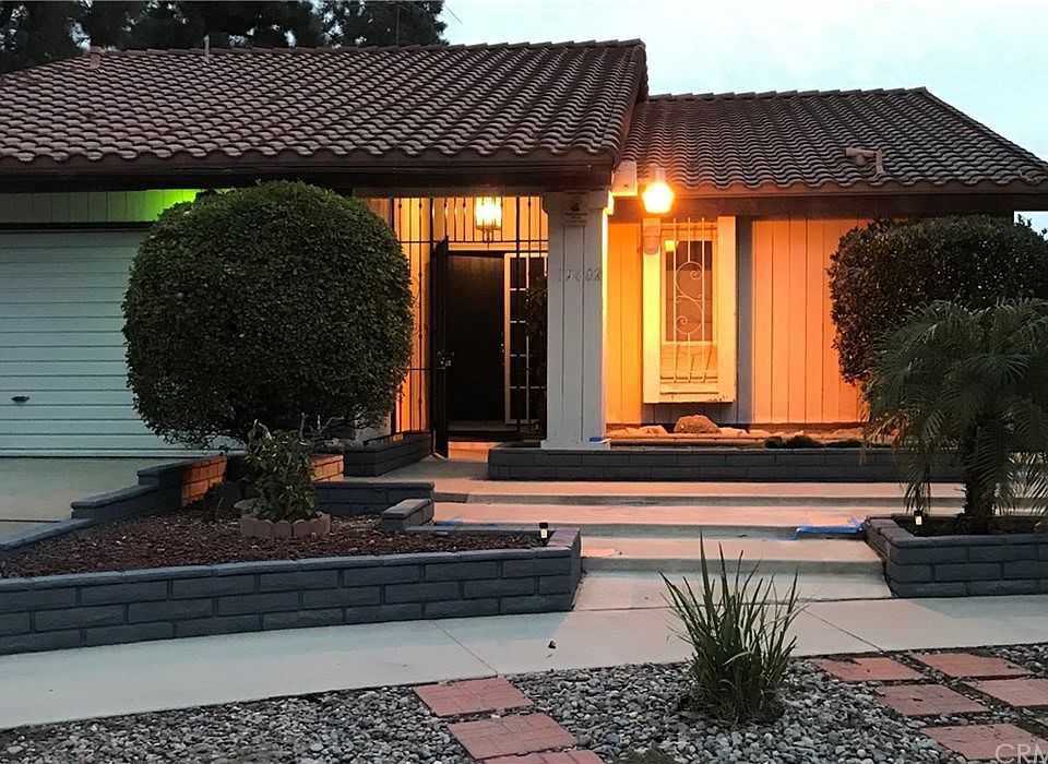 1st image of 17402 Linda Way