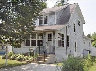 1318 E Alcott St, Kalamazoo, MI 49001
