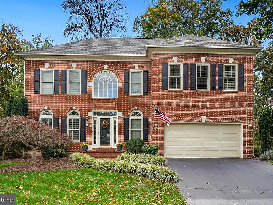 1st image of 47507 Coldspring Pl