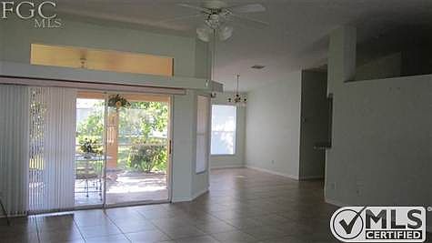 5th image of 418 SW 42nd Ter