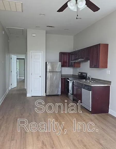 4120 N Rocheblave St — Photo 2