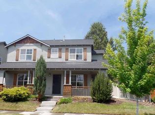 20668 SE Cherry Tree Ln, Bend, OR 97702