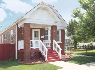 2707 Home Ave, Berwyn, IL 60402