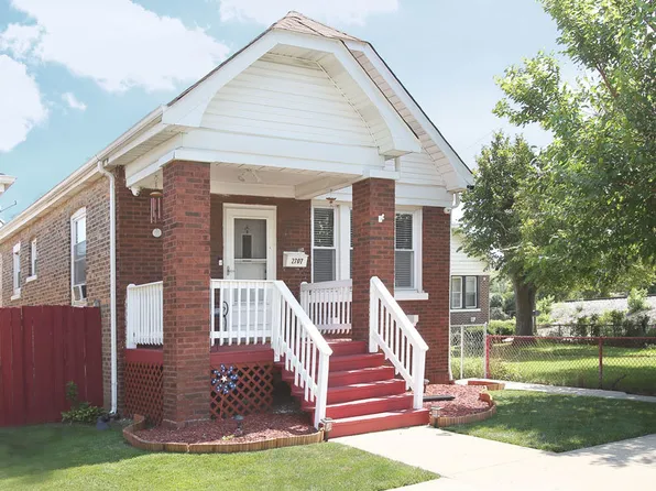 2707 Home Ave, Berwyn, IL 60402