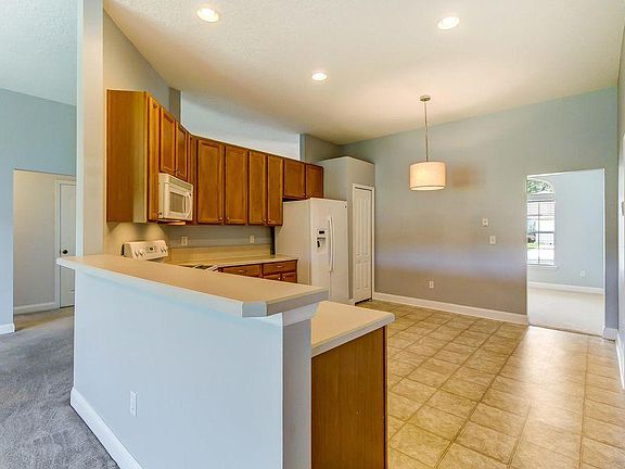 5th image of 31180 Grassy Parke Dr