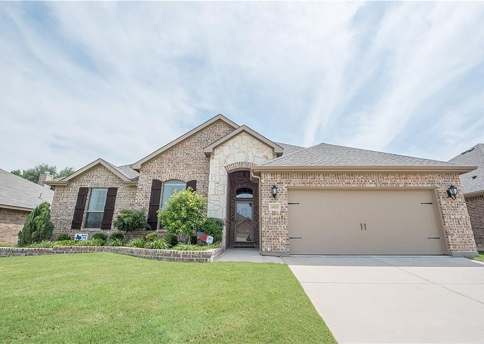 1st image of 11021 Castle Oak Ln