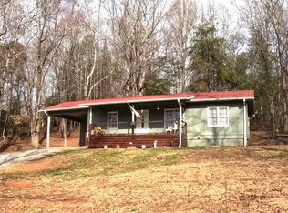 1217 Black Rd, Cleveland, GA 30528