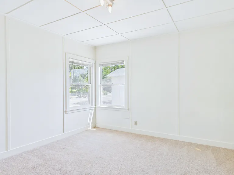 829 Healdsburg Ave — Photo 4