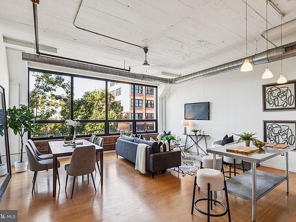 2nd image of 1714 Memphis St APT 211