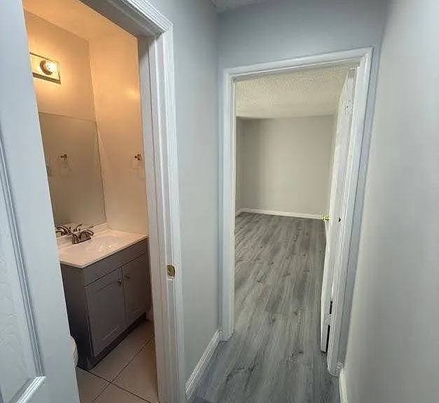 1108 Cashman Dr — Photo 4