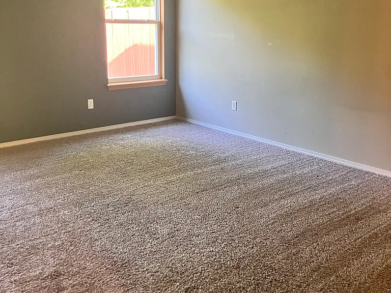 6609 S 20th Pl — Photo 15