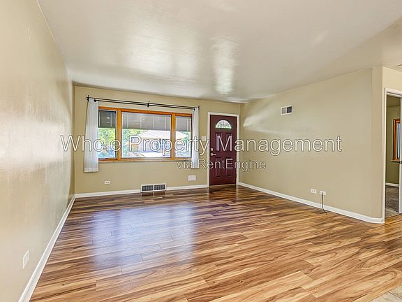 4th image of 2727 S Steele St
