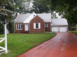 4621 Grandview Ave NE, Canton, OH