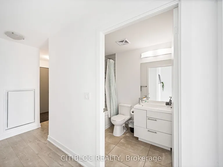 30 Nelson St #2807 — Photo 11
