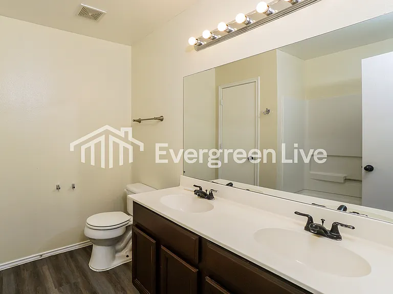10808 Shaenfield Ct — Photo 10
