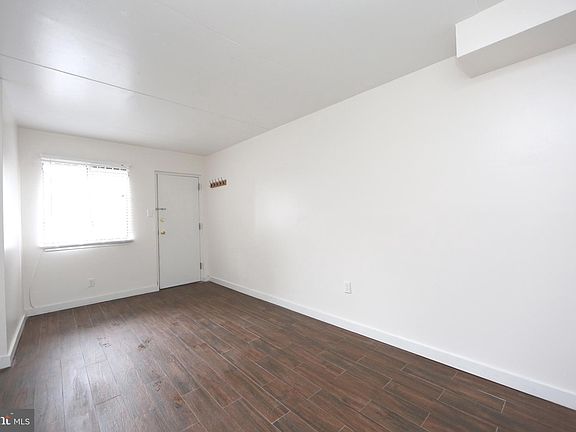 2nd image of 525-31 S 13th St #527A