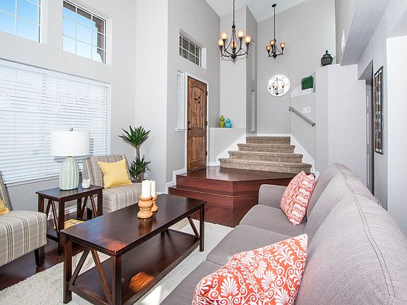 2nd image of 8405 Giverny Cir