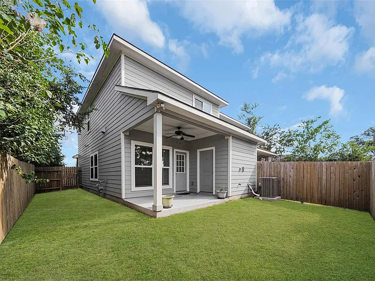 4732 Carmen St #B — Photo 19