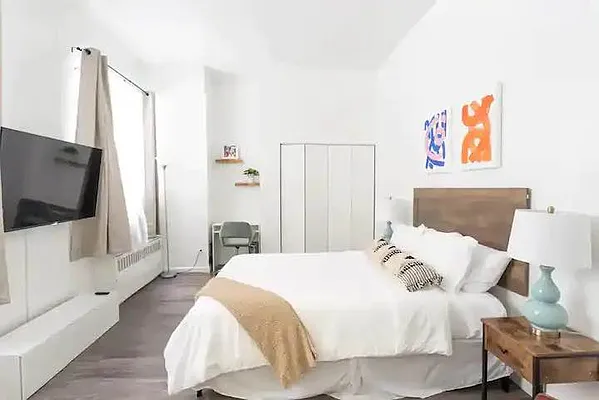 Rented by Kole Group | media 8