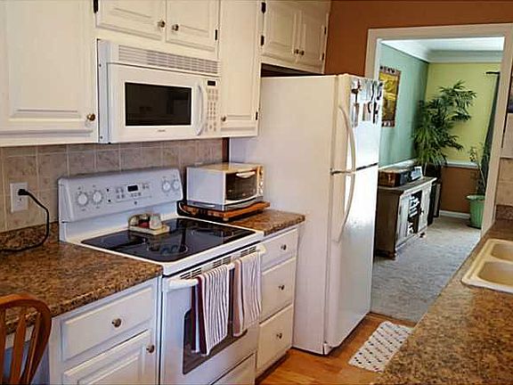 2nd image of 1207 San Roman Ct