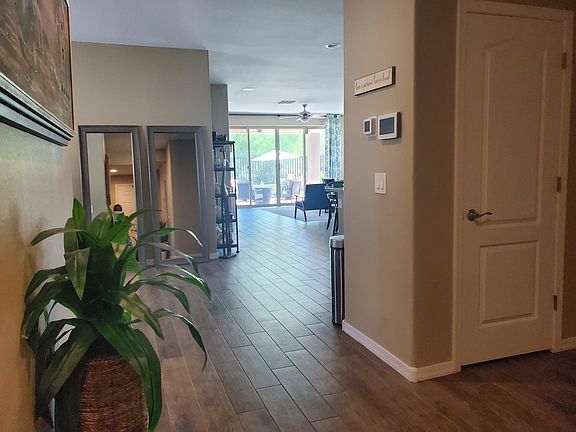 3rd image of 8547 S 40th Dr
