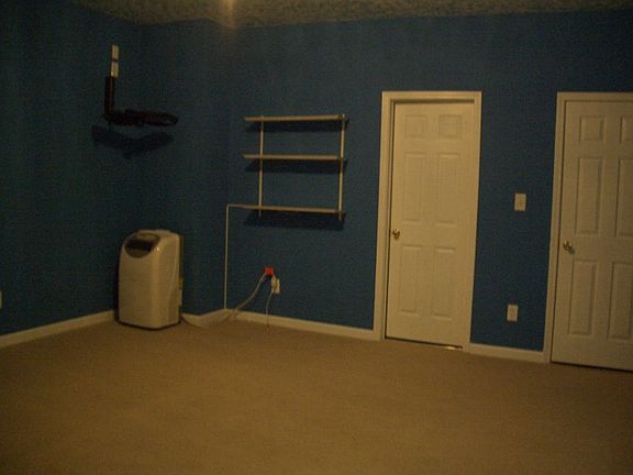 4th Bedroom, lower level