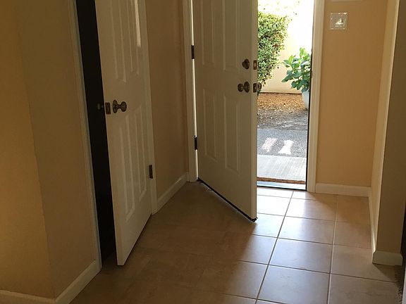 5th image of 534 Romberg Dr