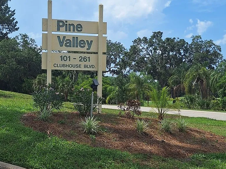 157 Club House Blvd — Photo 3
