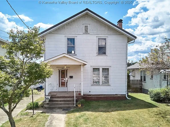 1307 Payne Ave, Dunbar, WV 25064