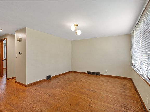 3rd image of 1808 Caleb Ave