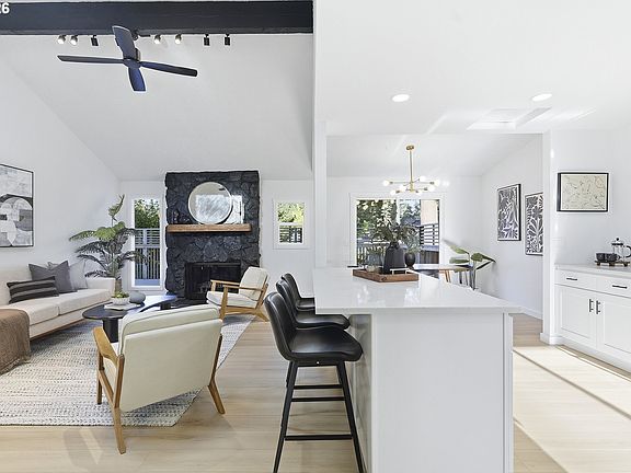 5th image of 21104 SW Jameco Ct