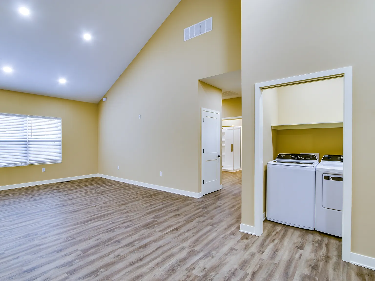 4448 Evanston Avenue - 2 — Photo 2