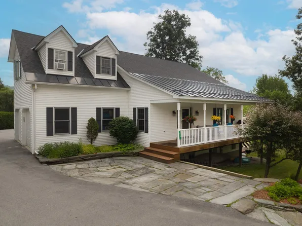 14 West Crystal Haven, Castleton, VT 05735