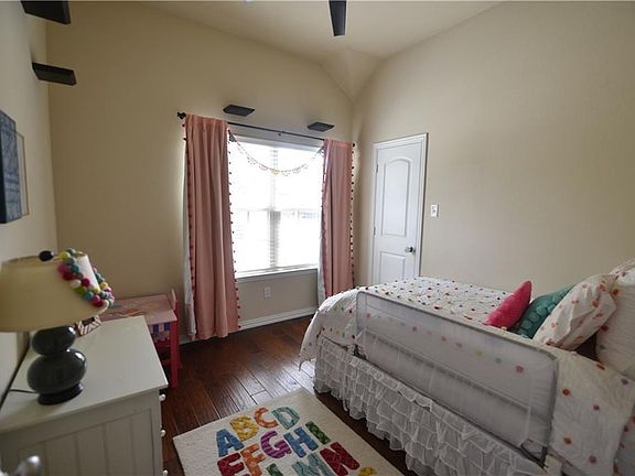 4th image of 10500 Sexton Dr