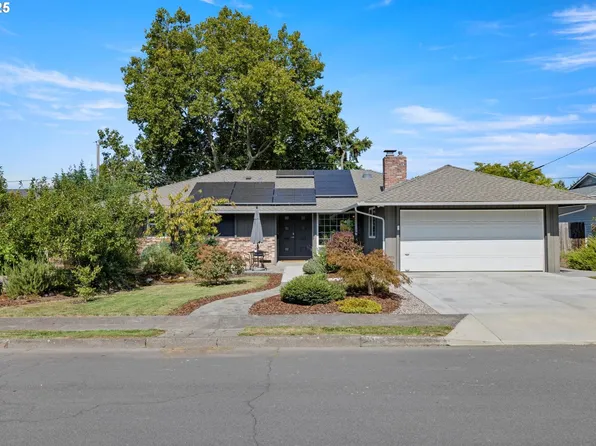 13375 SW Glenhaven St, Beaverton, OR 97005