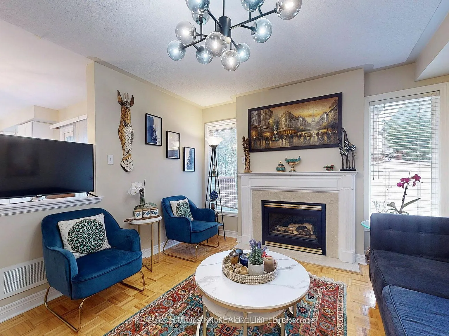 4 bed, $3,600 — Photo 2