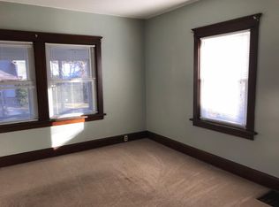 220 Smith Ave, Rockford, IL 61107