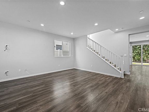 3rd image of 15607 W Lilli Way