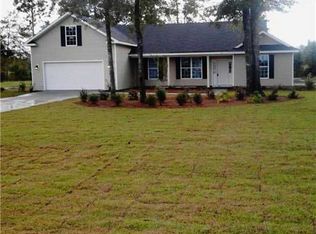 402 Chourre Ln, Guyton, GA 31312