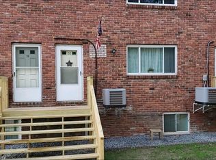 54 Hampshire Ln APT 20, Gibsonia, PA 15044