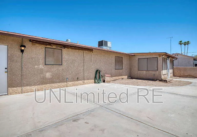 2512 Cisco Dr S — Photo 18