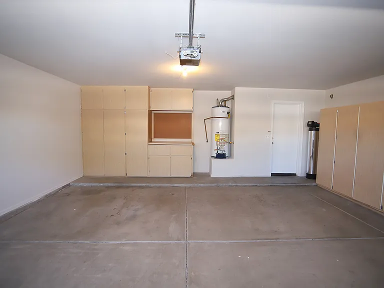 842 N Naples Dr — Photo 42