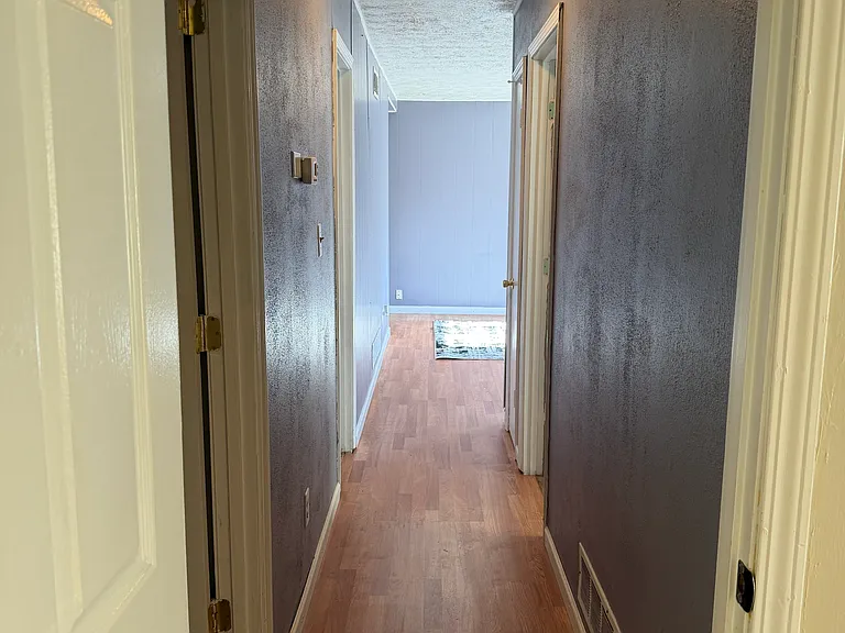 9011 Cornell Dr — Photo 16