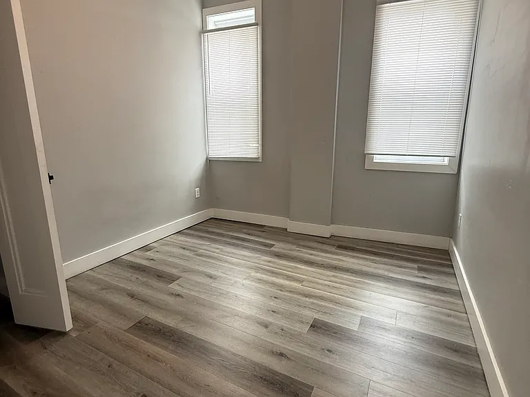 186 Hawthorne Ave #1L — Photo 7