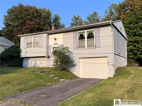 57 Collins Ave, Jamestown, NY 14701