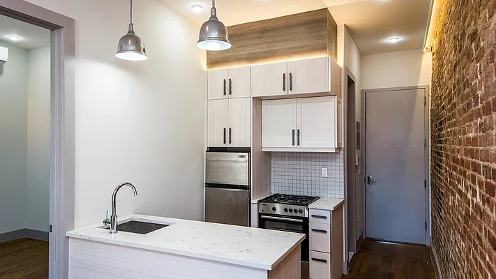 Rented by Nooklyn NYC LLC | media 11